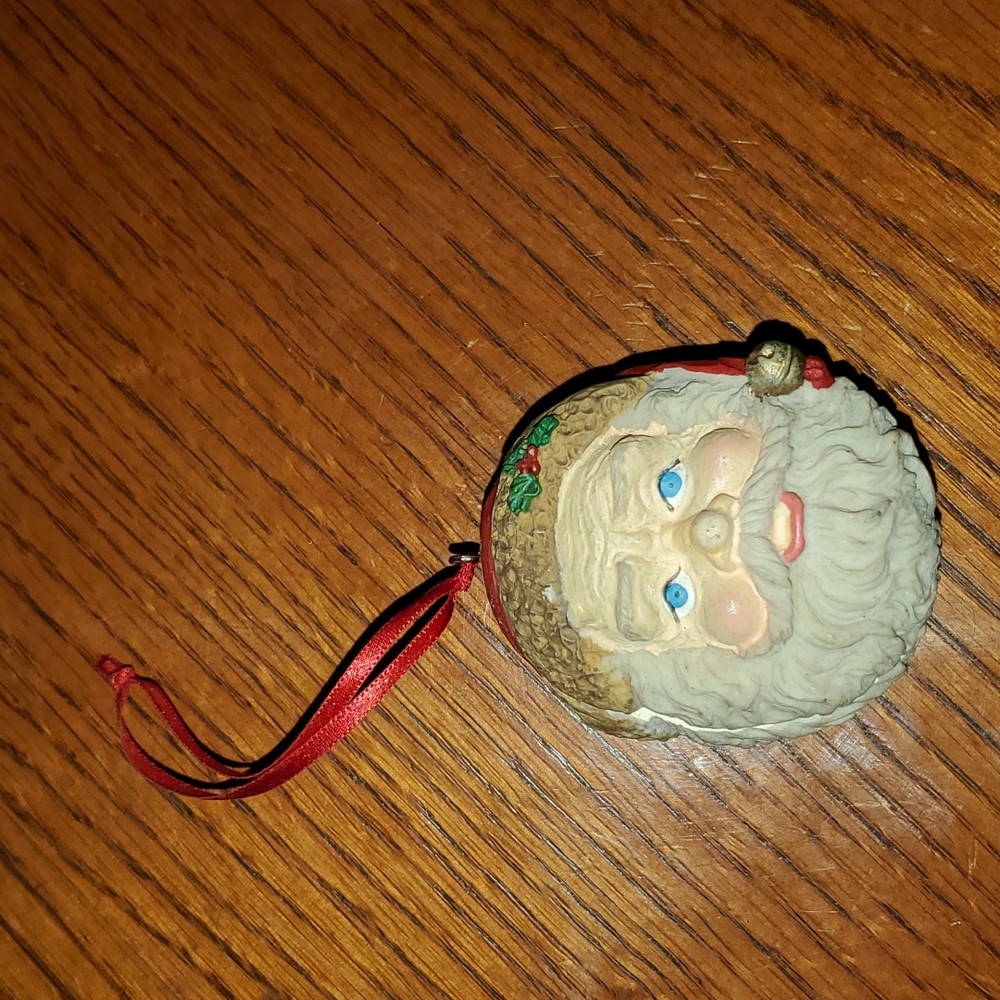 Santa 🎅 ring 💍 ornament head box